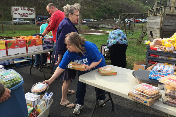Cọng hành, bó cải bỗng thành của quý của nhiều gia đình tại Sài Gòn, thay đổi luôn cách dùng rau thịt trong mỗi bữa ăn! - Ảnh 16.