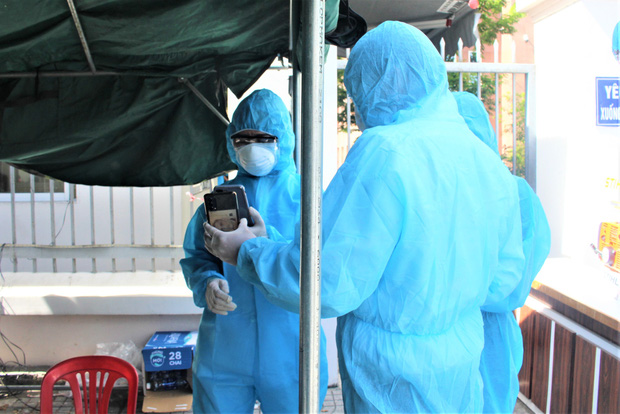 60 nhân viên Ngân hàng Nhà nước ở Đà Nẵng phải cách ly tại trụ sở vì đồng nghiệp mắc Covid-19 - Ảnh 4.