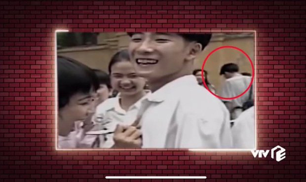 Nam sinh xẹt ngang MV của diva Mỹ Linh 25 năm trước: Là nhân vật ai cũng biết ở VTV, ngoại hình hiện tại lột xác không ngờ - Ảnh 1.