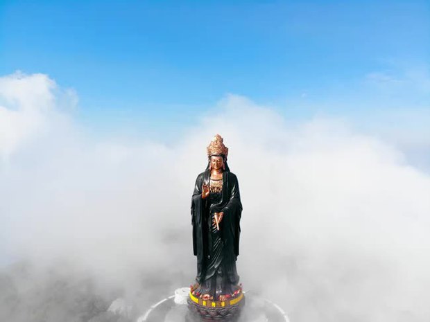 Vì sao núi Bà Đen - nơi có tượng Phật Bà bằng đồng cao nhất Việt Nam lại được mệnh danh là Đệ nhất Thiên Sơn? - Ảnh 3.