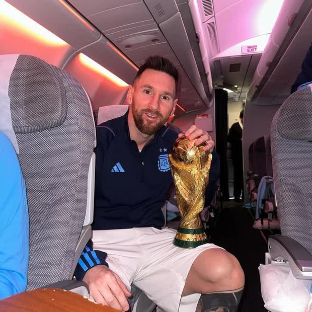 10 bức ảnh được yêu thích nhất Instagram năm 2022: Messi được gọi tên nhưng trùm cuối mới quyền lực nhất! - Ảnh 5.