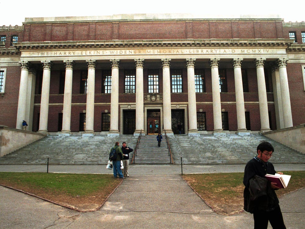 Hình ảnh khuôn viên và ký túc xá gây bất ngờ của Harvard - ngôi trường danh giá nhất hành tinh - Ảnh 18.