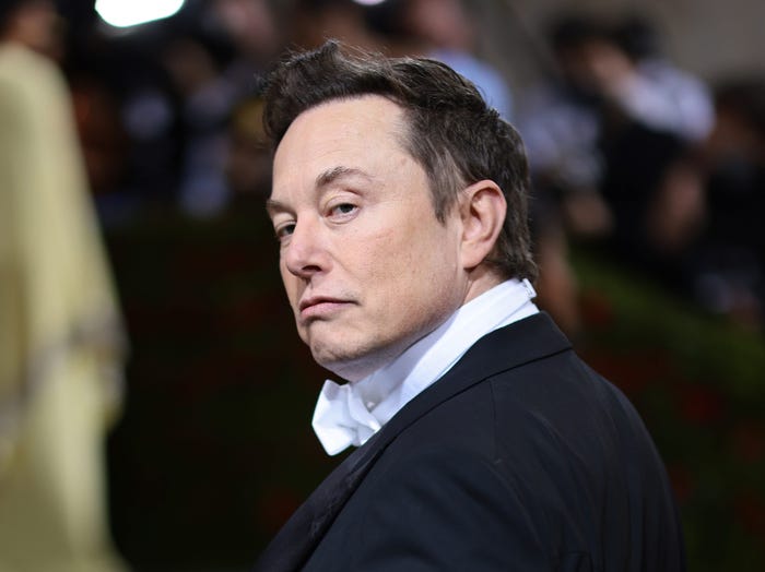 Nhân viên cũ tiết lộ con người thật của các tỷ phú khi làm việc: Elon Musk vui tính nhưng sa thải ‘nhanh như chớp’, Bill Gates có tuyệt chiêu vạch trần người thích 'nổ to' - Ảnh 3.