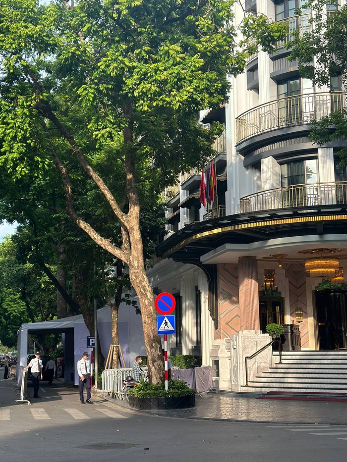 Nóng: Lộ diện khách sạn sẽ đón BLACKPINK nghỉ ngơi tại Hà Nội đêm nay - Ảnh 3.