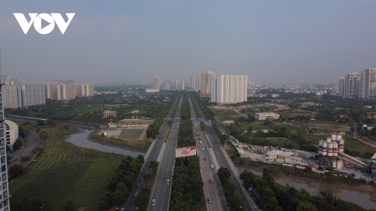 TP.HCM kiến nghị bỏ căn cứ kế hoạch sử dụng đất hàng năm để giao đất, cho thuê đất - Ảnh 1.