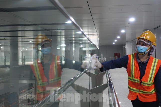 Metro số 1 TPHCM: Ga ngầm lớn nhất hoàn thiện trên 99%, cuối năm nay chạy thử toàn tuyến - Ảnh 7.