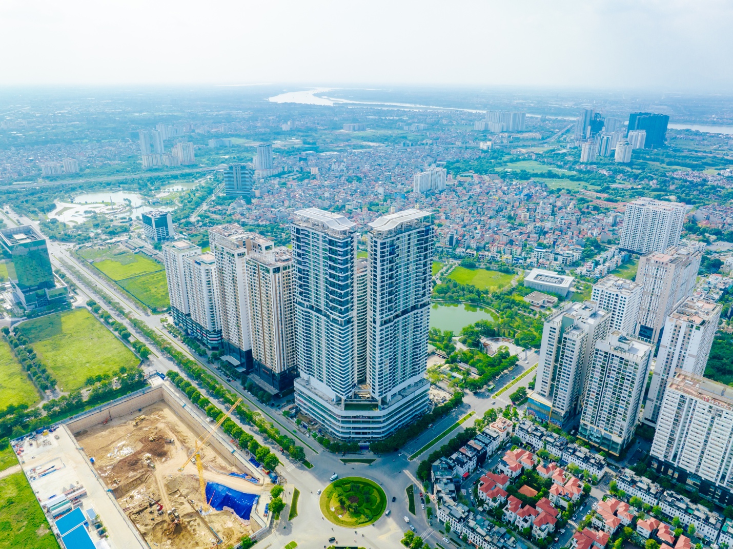 Vì sao căn hộ chung cư Tây Hồ Tây ngày càng tăng giá, khan hiếm nguồn cung? - Ảnh 1.