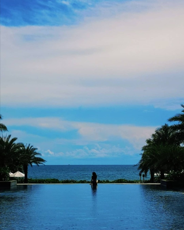 6 resort 5 sao sở hữu hồ bơi độc đáo bậc nhất đảo ngọc Phú Quốc đang có giá rẻ, giảm sâu đến không ngờ: Còn gì tuyệt hơn ngắm hoàng hôn, đắm mình trong làn nước xanh trong vắt - Ảnh 18.