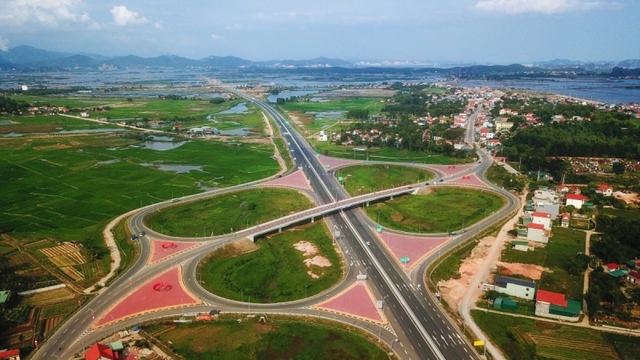 Quảng Ninh khởi công, khởi động 4 dự án 280.000 tỷ đồng - Ảnh 1.