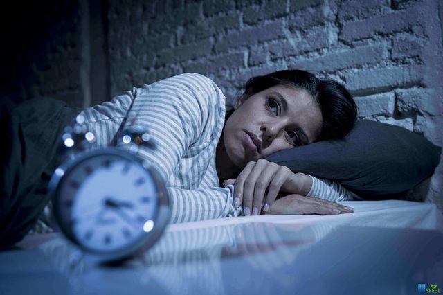 Chất lượng giấc ngủ ảnh hưởng nghiêm trọng đến nguy cơ trầm cảm như thế nào? - Ảnh 2.