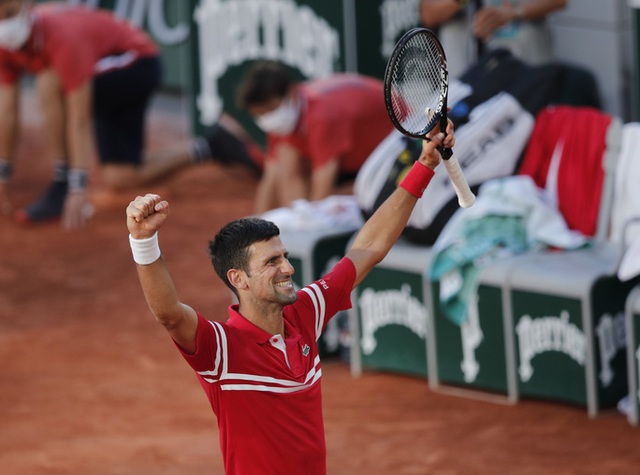 Djokovic vô địch Roland Garros 2021 sau màn ngược dòng thắng ngoạn mục - Ảnh 6.