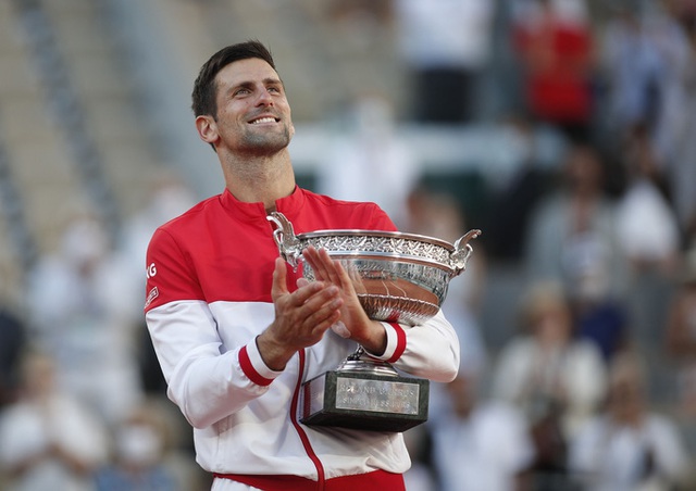 Djokovic vô địch Roland Garros 2021 sau màn ngược dòng thắng ngoạn mục - Ảnh 10.