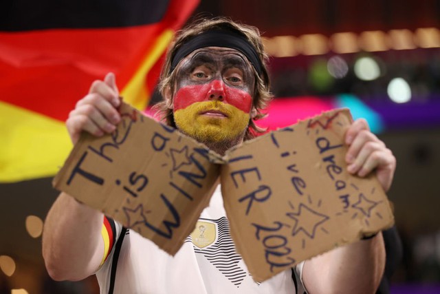Fan nữ đẫm lệ chứng kiến tuyển Đức mùa World Cup thứ 2 liên tiếp rụng ở vòng bảng - Ảnh 4.