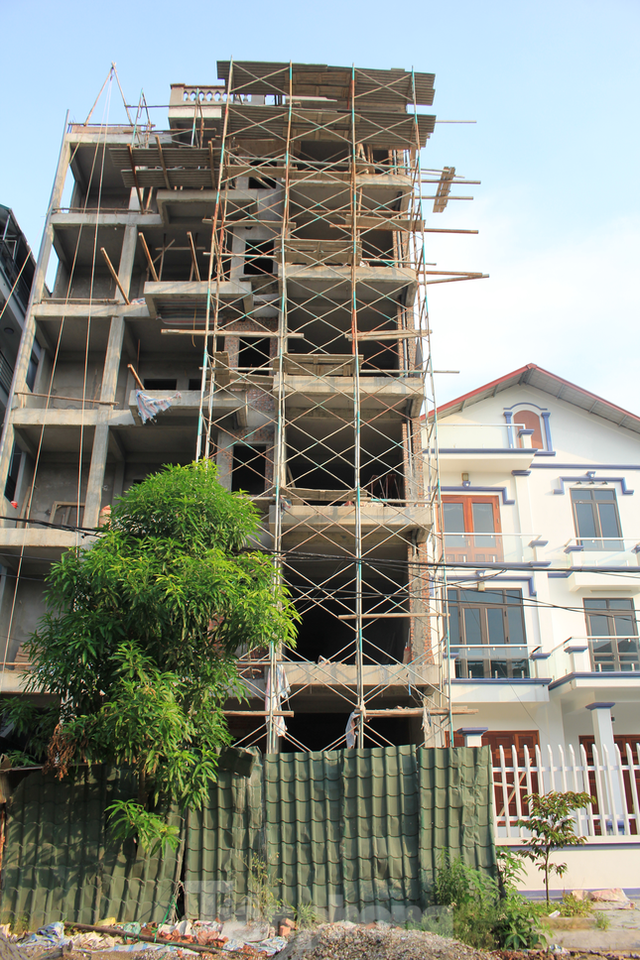Loạt biệt thự trong khu đô thị ở Bắc Ninh biến tướng thành chung cư mini và nhà nghỉ - Ảnh 7.
