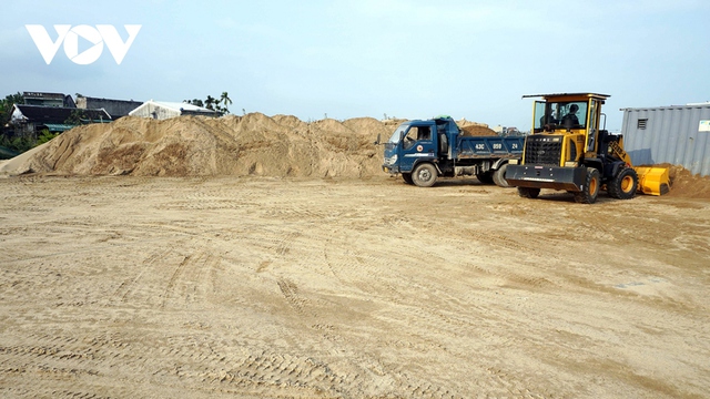 Thao túng giá cát ở Quảng Nam: DN phải trả tiền mặt với giá cắt cổ, không hoá đơn - Ảnh 6.