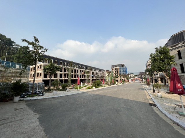 CIC Luxury Lào Cai thu hút khách hàng tham gia giao dịch - Ảnh 2.