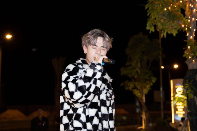 Quảng Bình bùng nổ với loạt lễ hội đặc sắc - Ảnh 1.