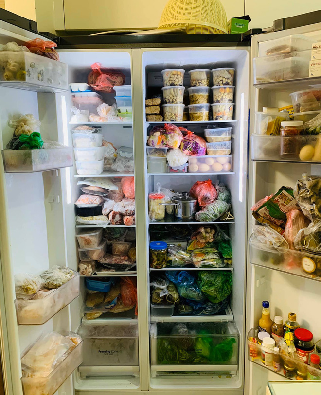 3 lỗi sai kinh điển khi dùng tủ lạnh ngày Tết vừa dễ làm thực phẩm mất chất, vừa tạo vi khuẩn sinh sôi gây bệnh - Ảnh 2.